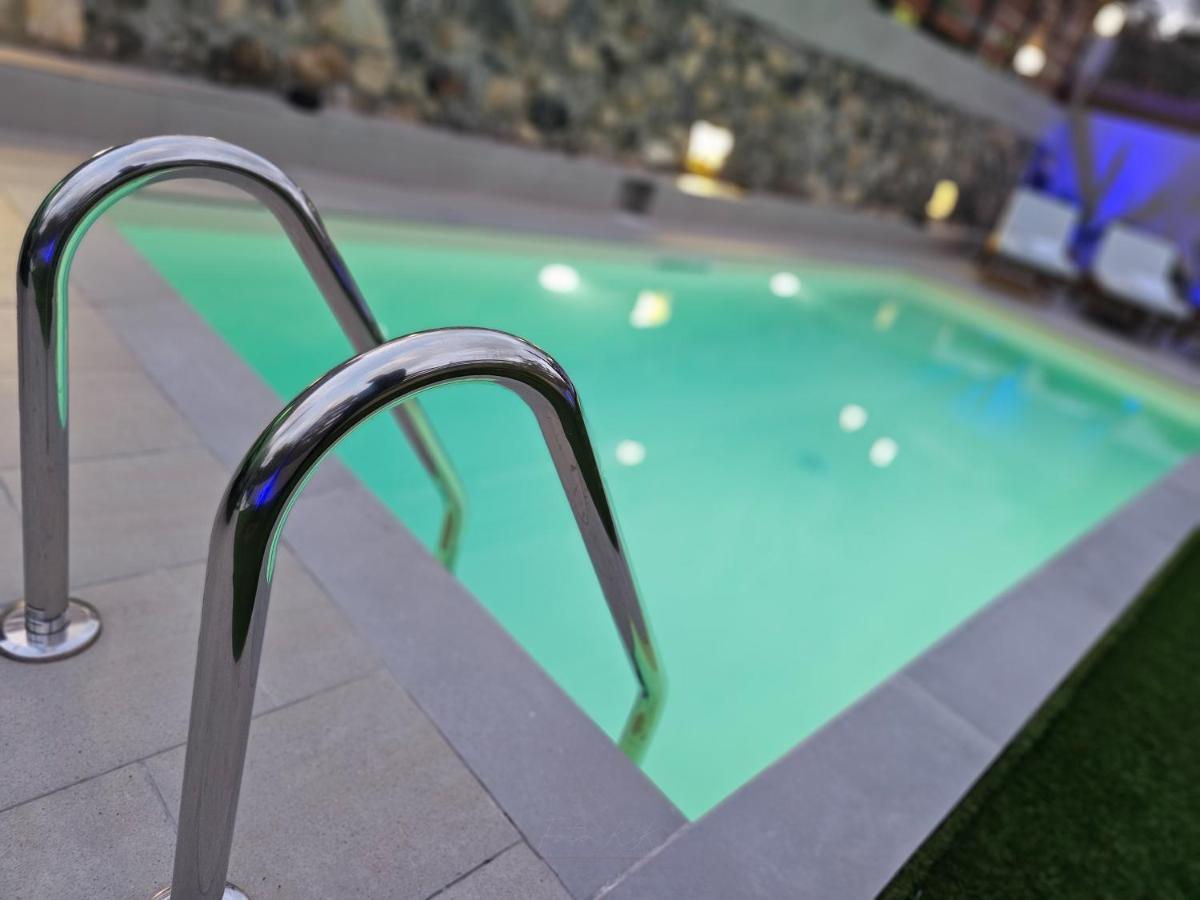 Elia Paradise With Private Pool Héraklion