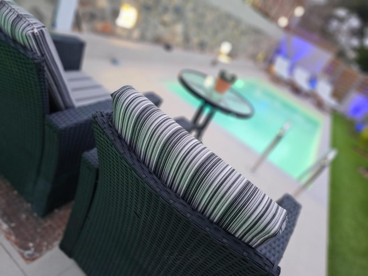 Elia Paradise With Private Pool Villa